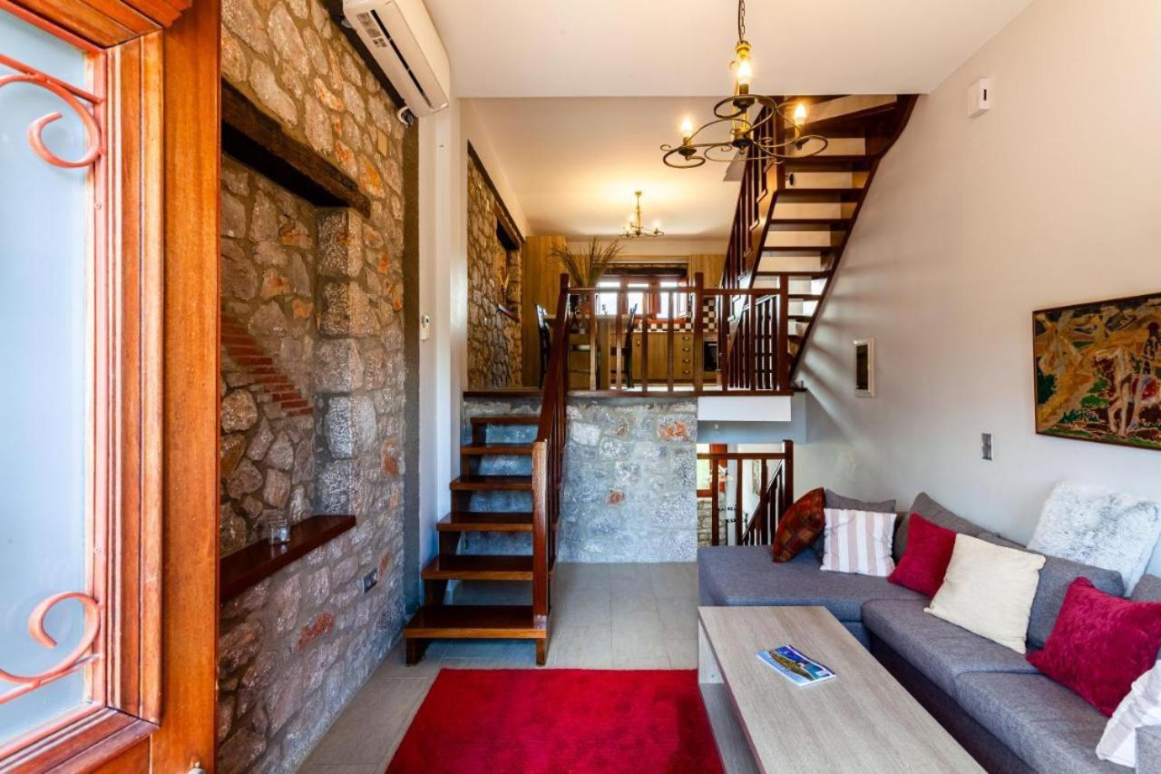 Stone Villas Dukes Parálion Ástros Exterior foto